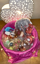 Load image into Gallery viewer, Luxury Wax Melt Hampers 🐰