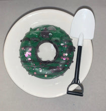 Load image into Gallery viewer, Mint Chocolate Doughnuts🍃🍩